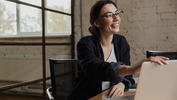 <h3>Unified finance</h3>
